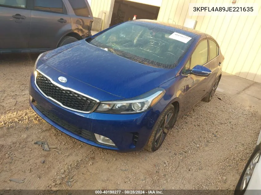 2018 Kia Forte Ex VIN: 3KPFL4A89JE221635 Lot: 40198277