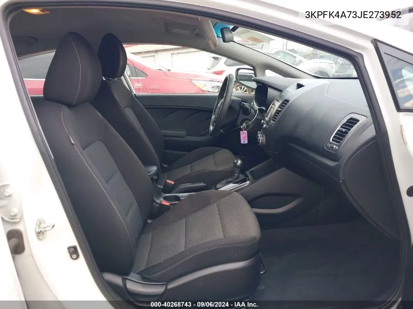 3KPFK4A73JE273952 2018 Kia Forte Lx