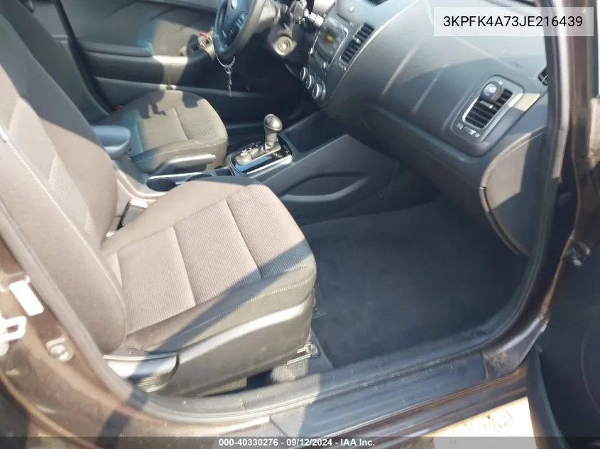 3KPFK4A73JE216439 2018 Kia Forte Lx