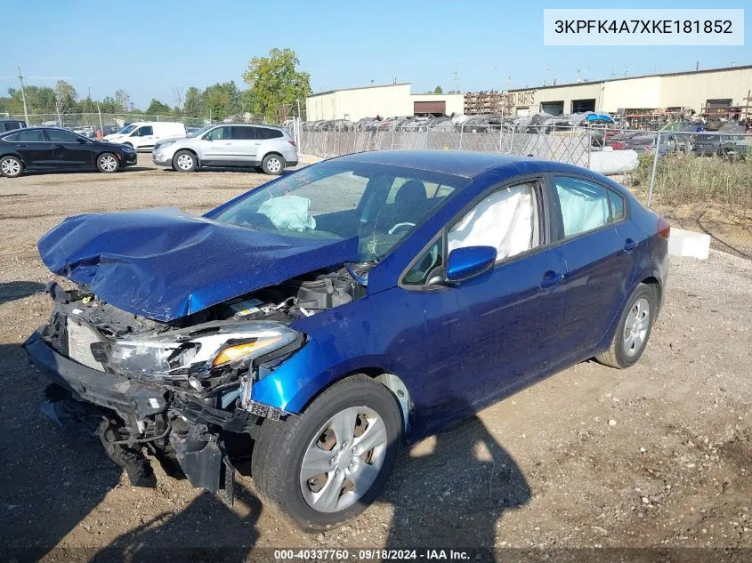 3KPFK4A7XKE181852 2018 Kia Forte Lx