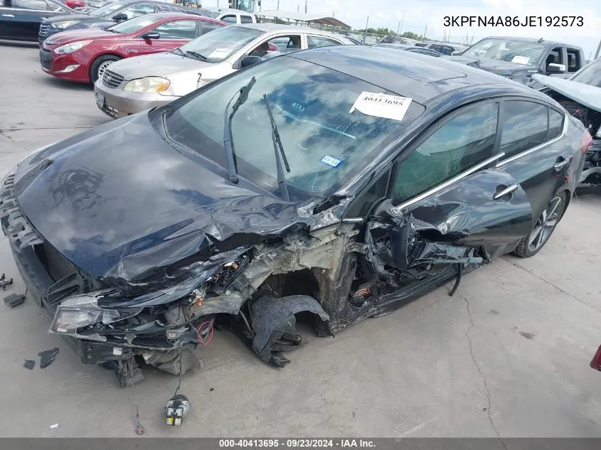 3KPFN4A86JE192573 2018 Kia Forte Ex