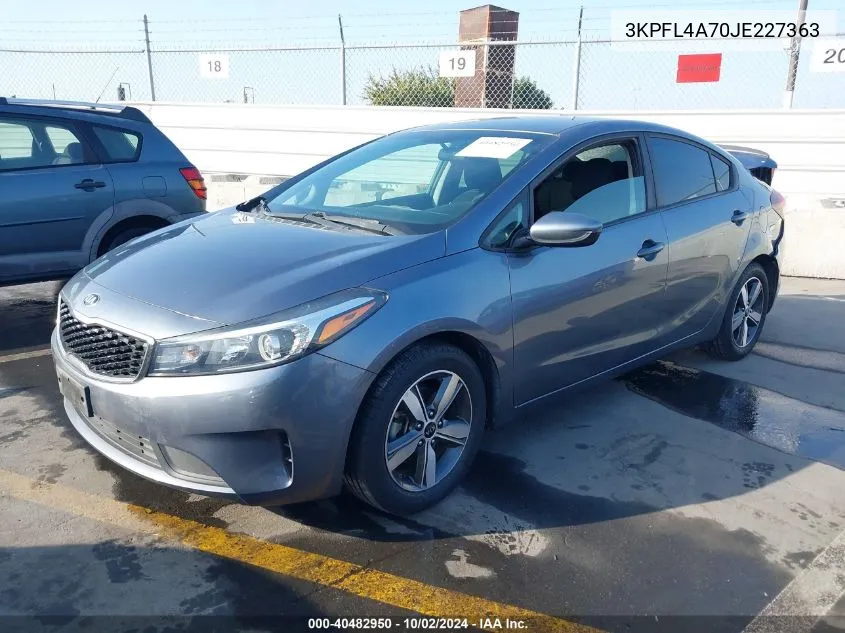 2018 Kia Forte S VIN: 3KPFL4A70JE227363 Lot: 40482950