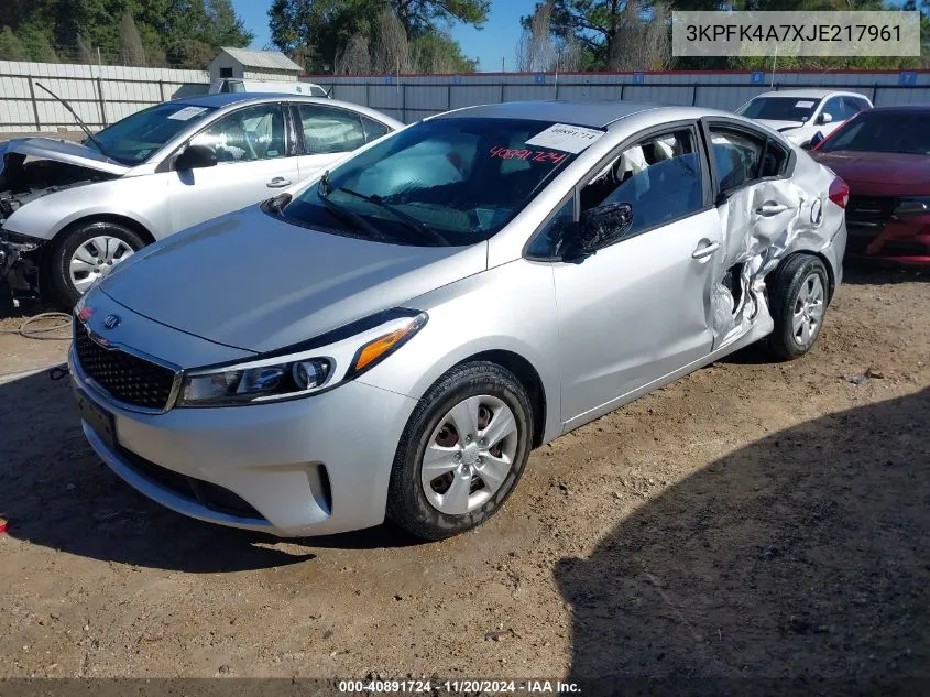 2018 Kia Forte Lx VIN: 3KPFK4A7XJE217961 Lot: 40891724