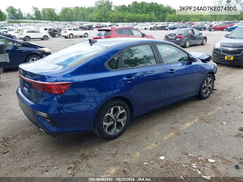 3KPF24AD7KE074300 2019 Kia Forte Lxs