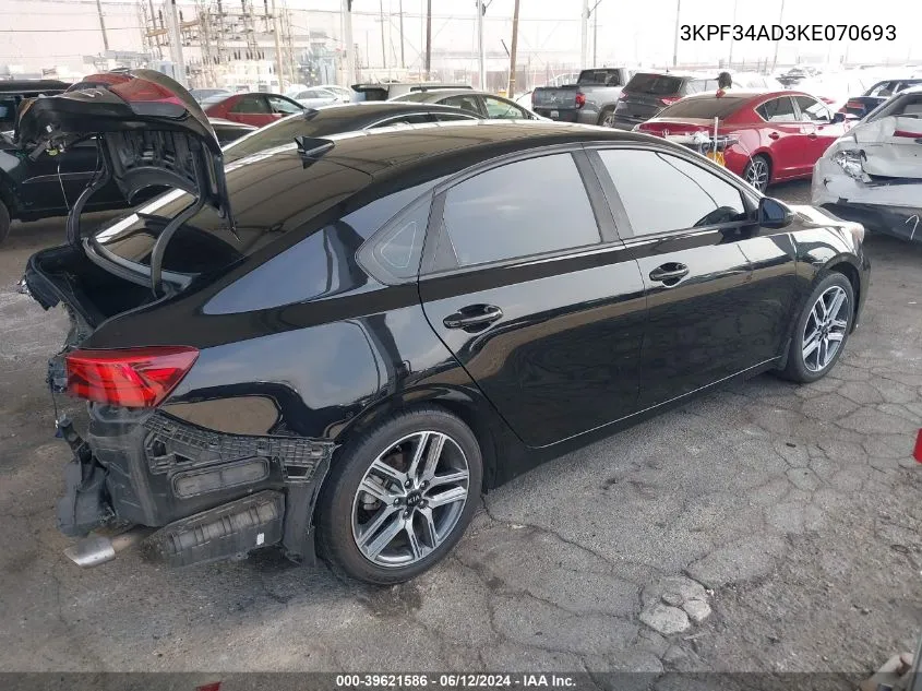 2019 Kia Forte S VIN: 3KPF34AD3KE070693 Lot: 39621586