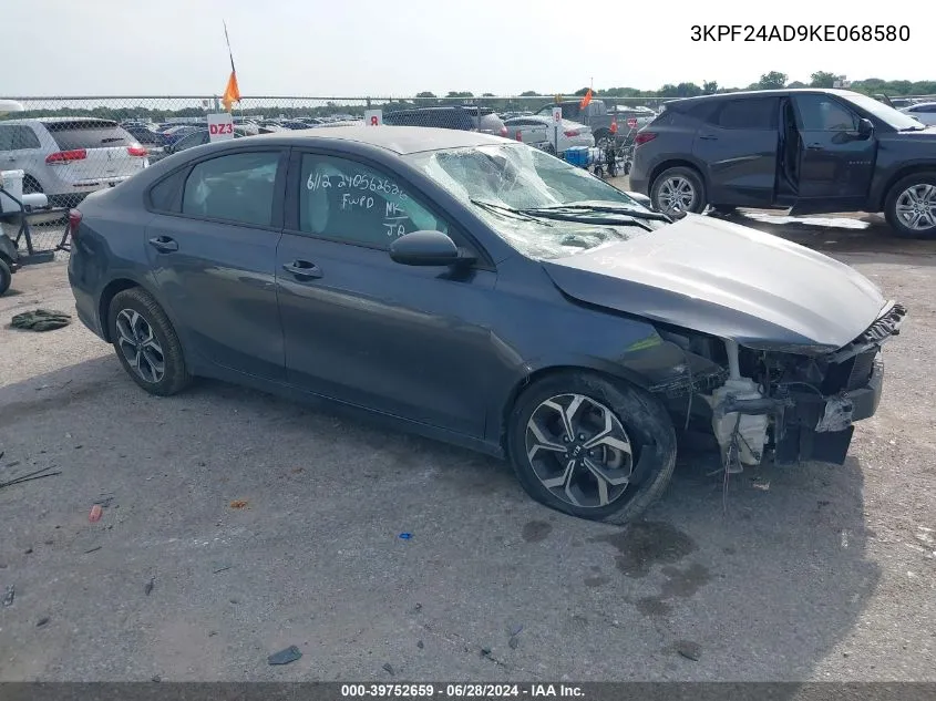 3KPF24AD9KE068580 2019 Kia Forte Lxs