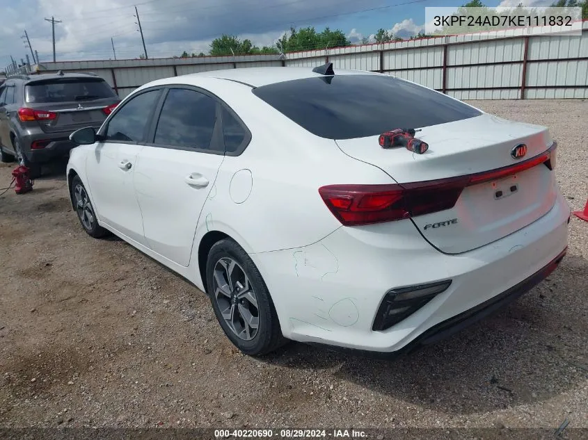 3KPF24AD7KE111832 2019 Kia Forte Lxs