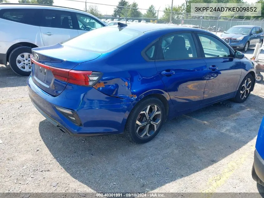 3KPF24AD7KE009852 2019 Kia Forte Lxs