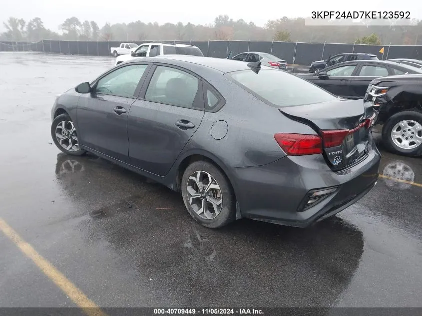 2019 Kia Forte Lxs VIN: 3KPF24AD7KE123592 Lot: 40709449