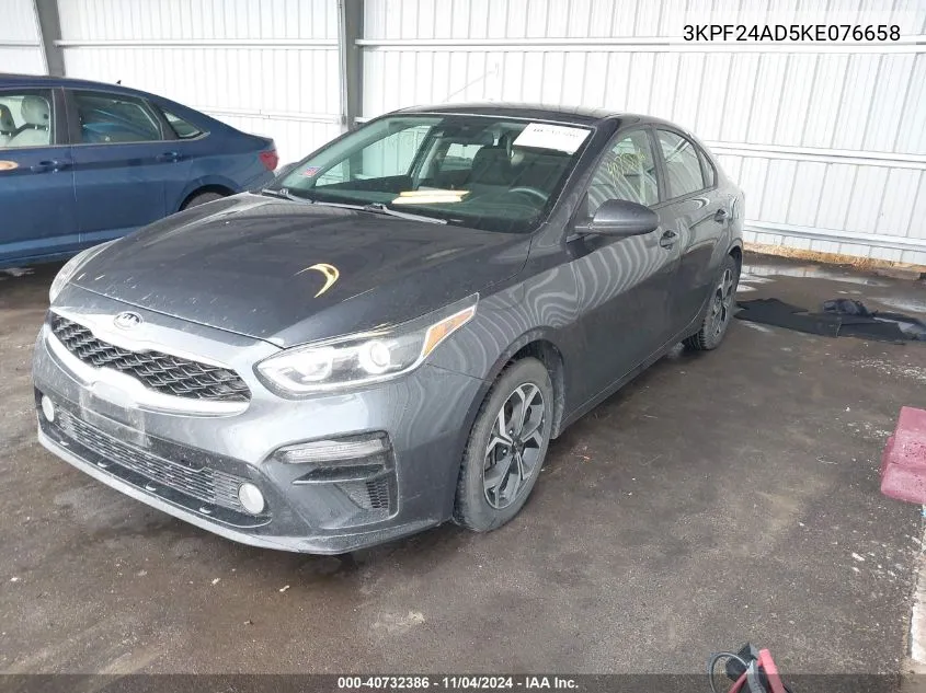 2019 Kia Forte Lxs VIN: 3KPF24AD5KE076658 Lot: 40732386