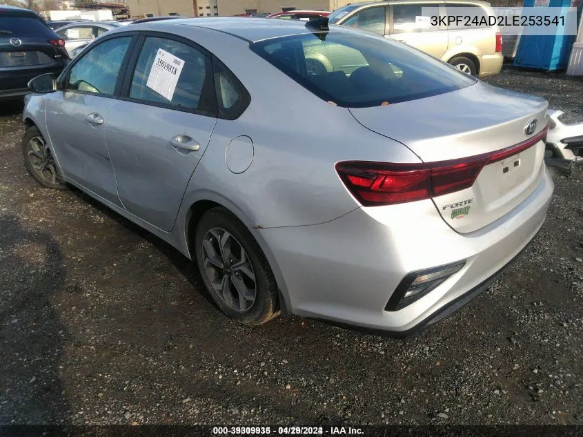 3KPF24AD2LE253541 2020 Kia Forte Lxs