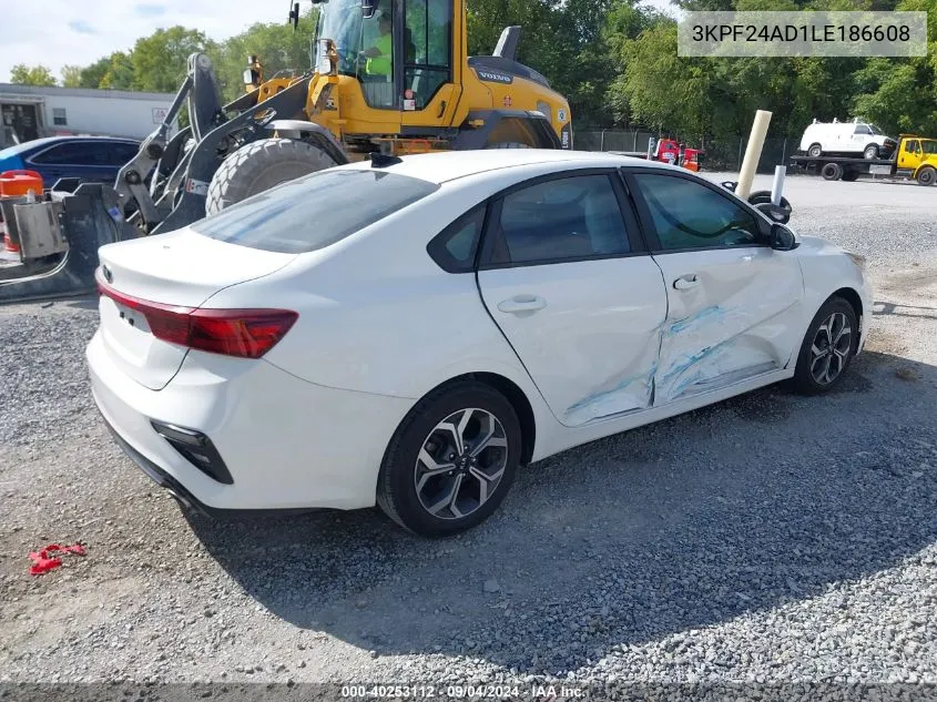 3KPF24AD1LE186608 2020 Kia Forte Lxs