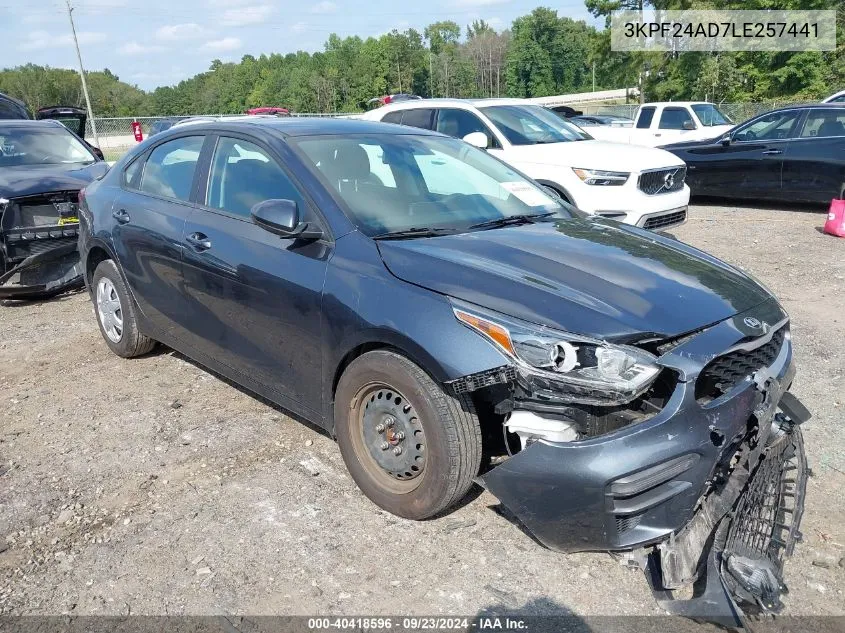 2020 Kia Forte Fe VIN: 3KPF24AD7LE257441 Lot: 40418596