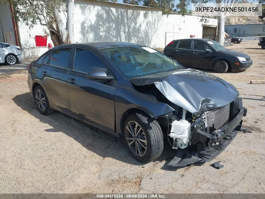 3KPF24ADXNE501456 2022 Kia Forte Lxs