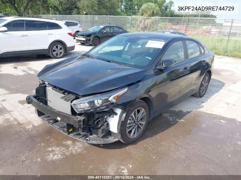 2024 Kia Forte Lxs VIN: 3KPF24AD9RE744729 Lot: 40110381