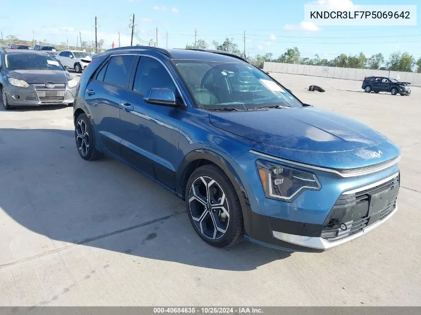 2023 Kia Niro Plug-In Hybrid Sx Touring VIN: KNDCR3LF7P5069642 Lot: 40684635