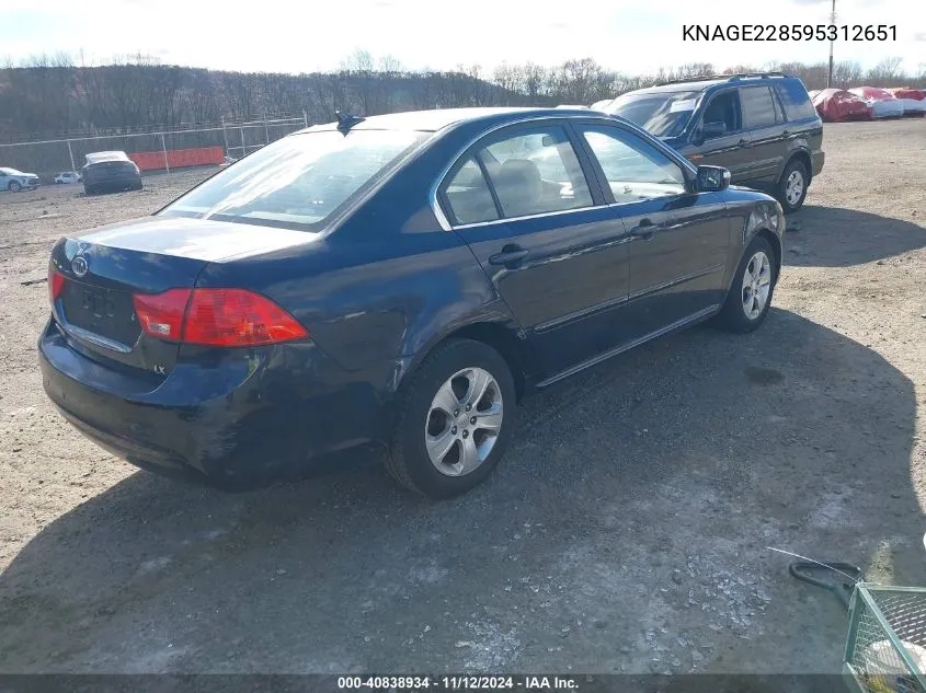 2009 Kia Optima Lx VIN: KNAGE228595312651 Lot: 40838934