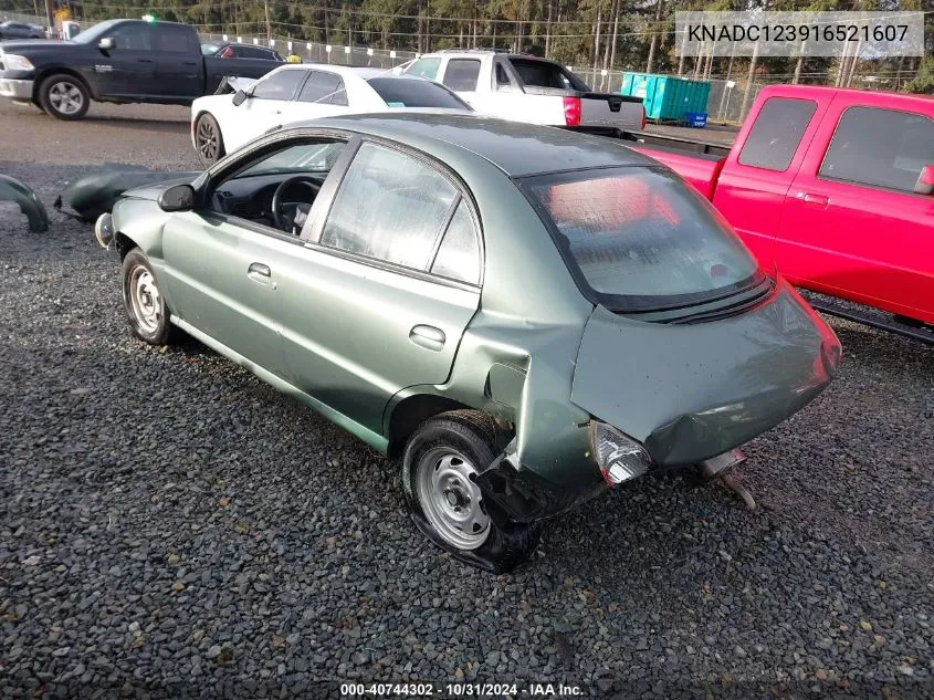 2001 Kia Rio VIN: KNADC123916521607 Lot: 40744302