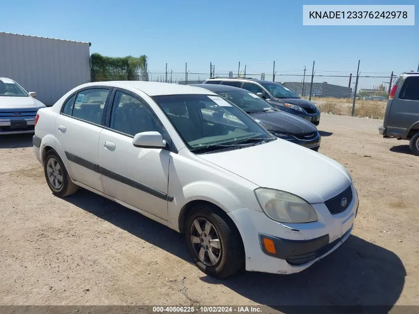 2007 Kia Rio Lx VIN: KNADE123376242978 Lot: 40506225