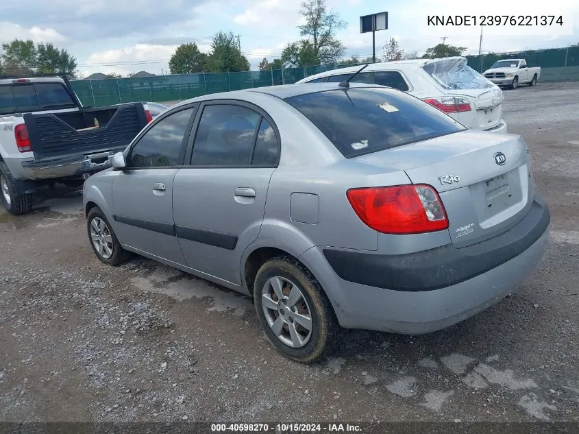 2007 Kia Rio Lx VIN: KNADE123976221374 Lot: 40598270