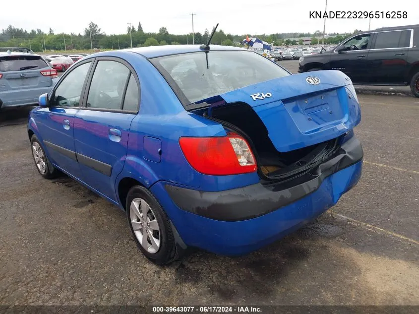 KNADE223296516258 2009 Kia Rio Lx