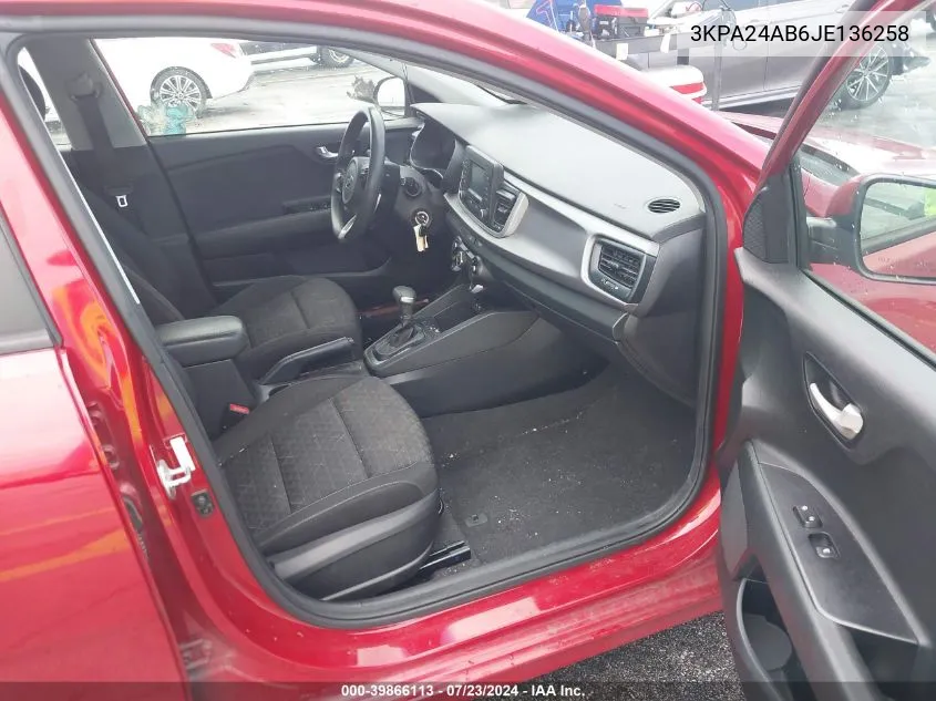 3KPA24AB6JE136258 2018 Kia Rio S