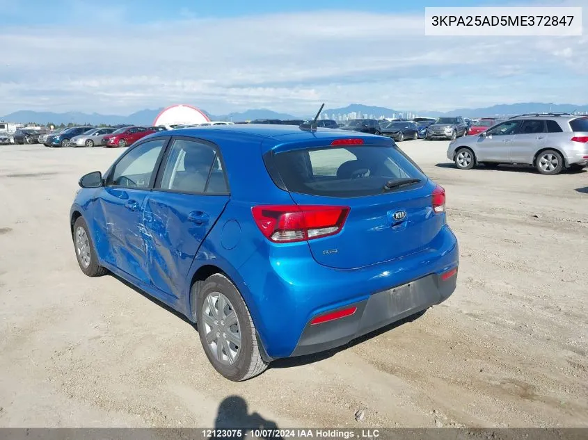 2021 Kia Rio 5-Door VIN: 3KPA25AD5ME372847 Lot: 12123075