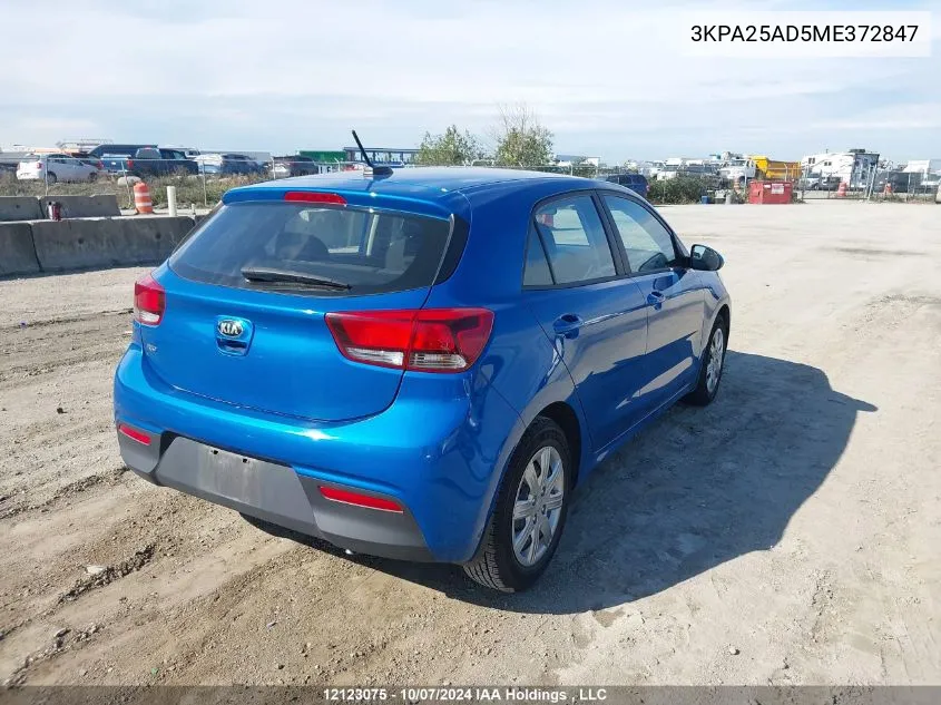 2021 Kia Rio 5-Door VIN: 3KPA25AD5ME372847 Lot: 12123075