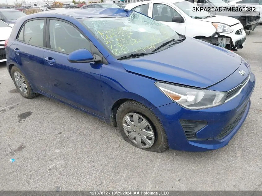 2021 Kia Rio 5-Door VIN: 3KPA25AD7ME365382 Lot: 12137872