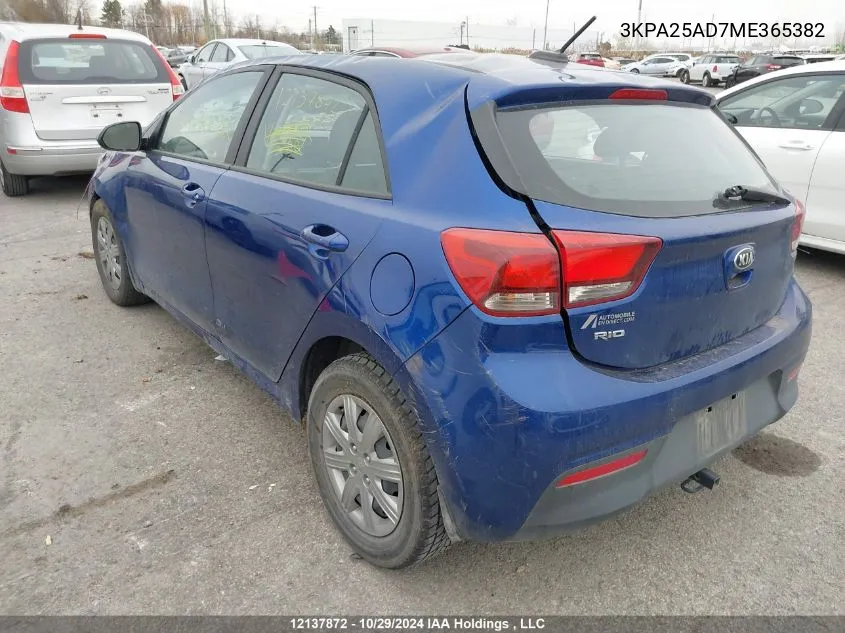 2021 Kia Rio 5-Door VIN: 3KPA25AD7ME365382 Lot: 12137872