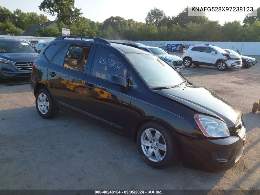 2009 Kia Rondo Lx VIN: KNAFG528X97238123 Lot: 40248154