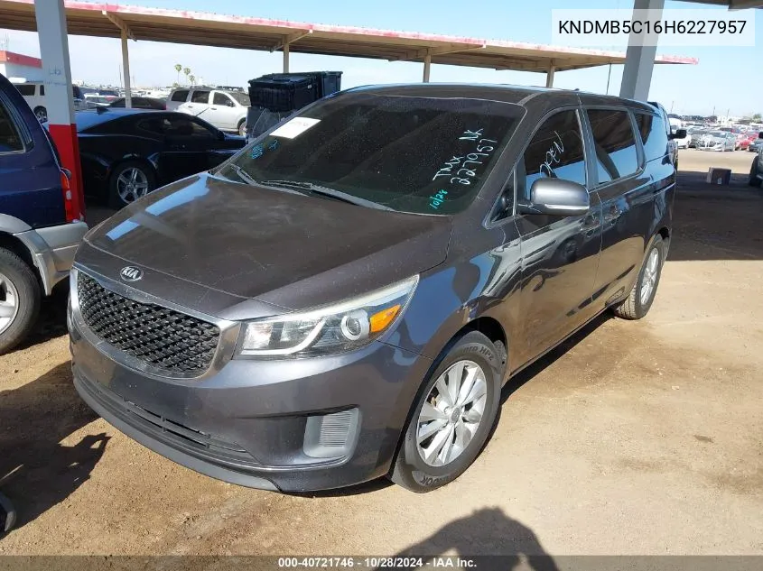 2017 Kia Sedona Lx VIN: KNDMB5C16H6227957 Lot: 40721746