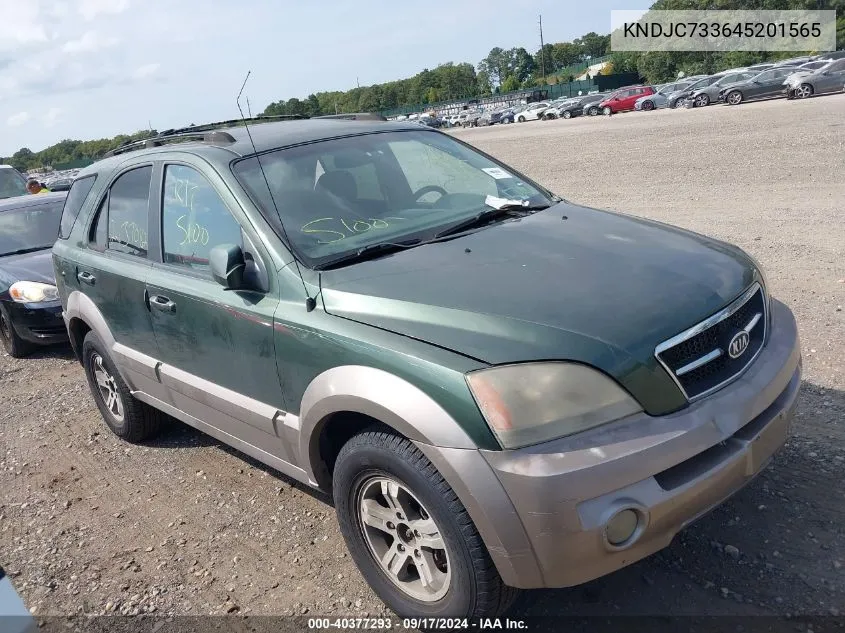 KNDJC733645201565 2004 Kia Sorento Ex/Lx