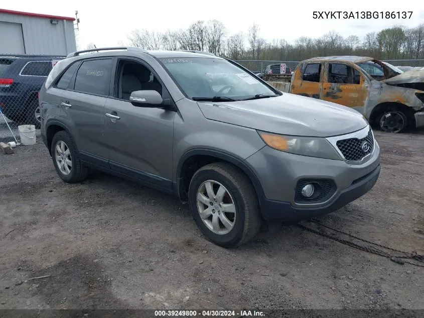 2011 Kia Sorento Lx VIN: 5XYKT3A13BG186137 Lot: 39249800