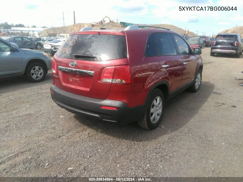 2011 Kia Sorento Lx VIN: 5XYKTCA17BG006044 Lot: 39634904