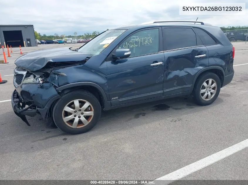 2011 Kia Sorento Lx V6 VIN: 5XYKTDA26BG123032 Lot: 40269428