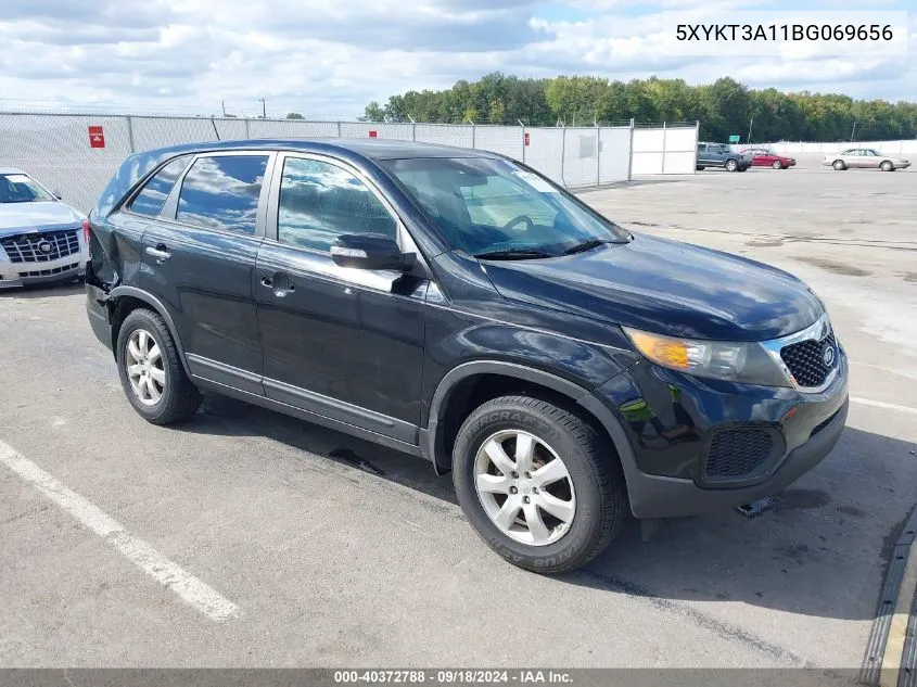 5XYKT3A11BG069656 2011 Kia Sorento Lx