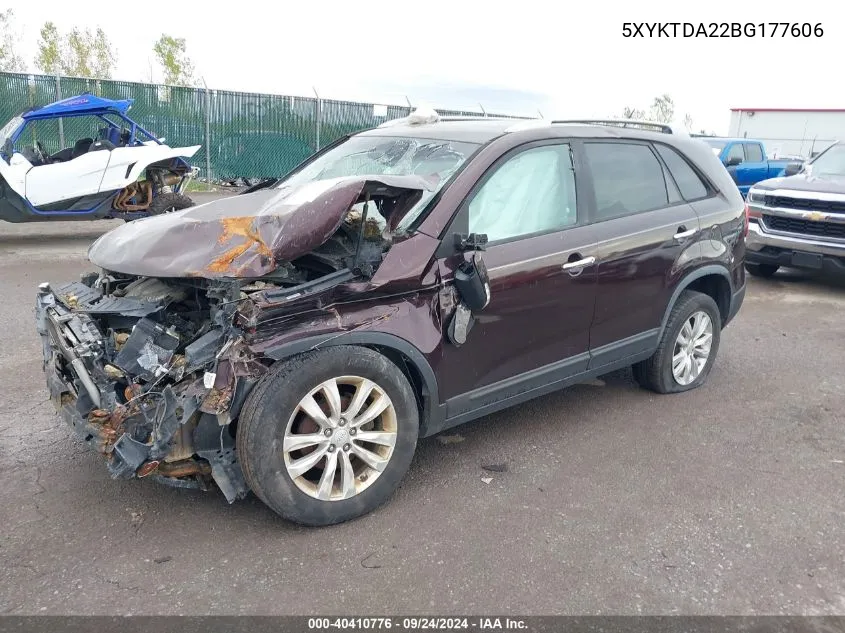 5XYKTDA22BG177606 2011 Kia Sorento Lx