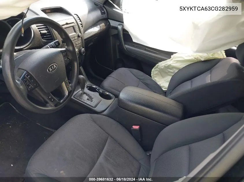 5XYKTCA63CG282959 2012 Kia Sorento Lx