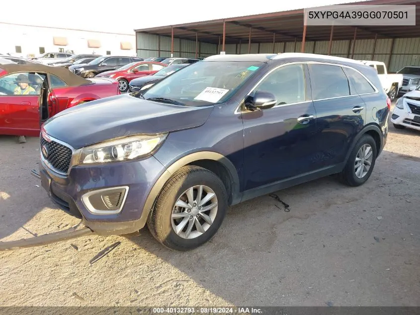 5XYPG4A39GG070501 2016 Kia Sorento 2.4L Lx