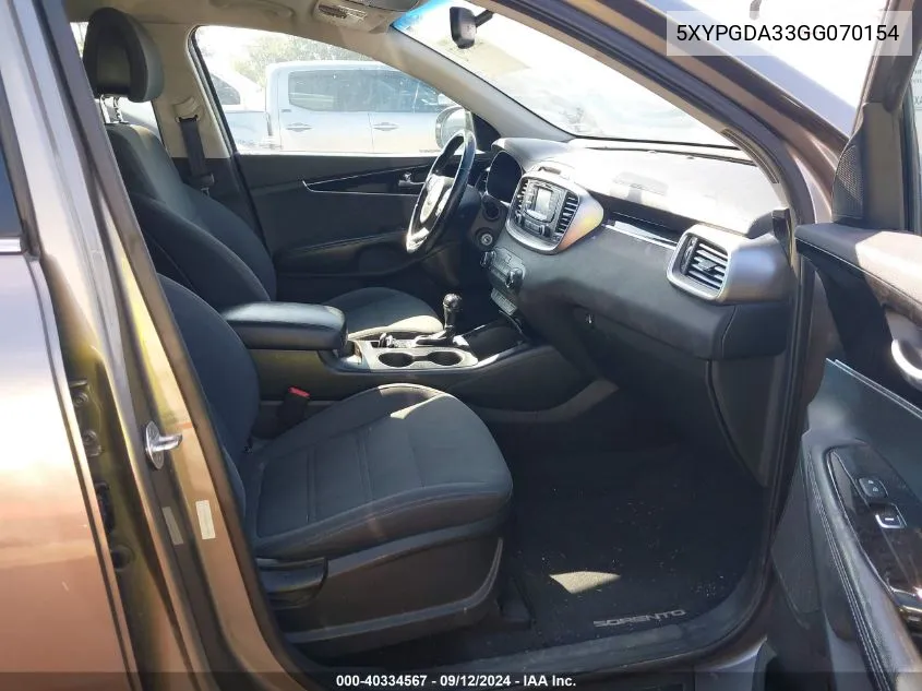 5XYPGDA33GG070154 2016 Kia Sorento 2.4L Lx