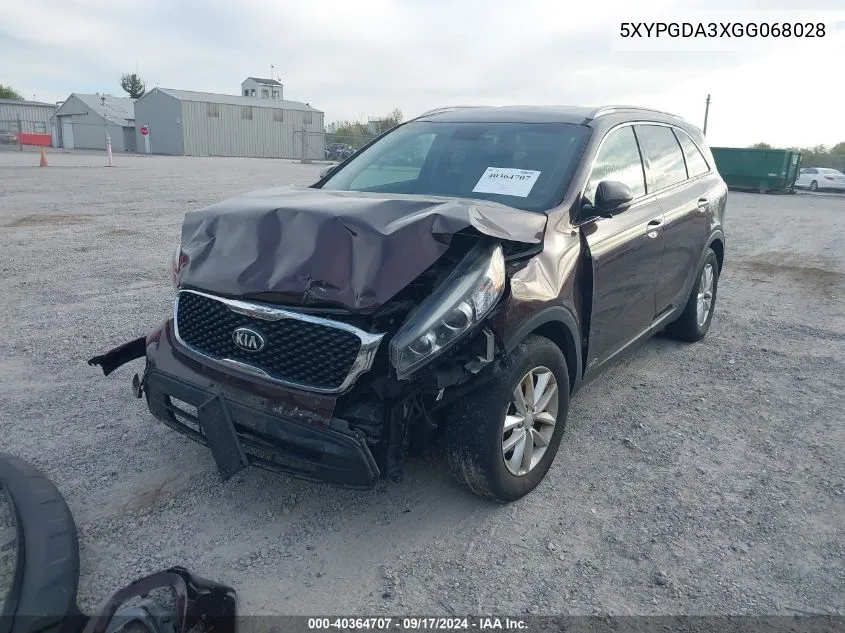 5XYPGDA3XGG068028 2016 Kia Sorento Lx/L