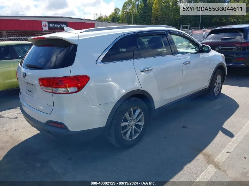 2016 Kia Sorento 3.3L Lx VIN: 5XYPGDA55GG044611 Lot: 40382129