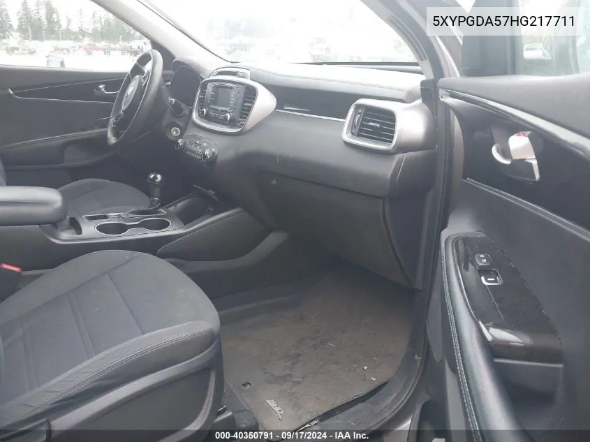 5XYPGDA57HG217711 2017 Kia Sorento 3.3L Lx