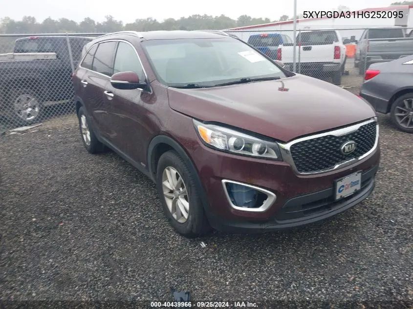 5XYPGDA31HG252095 2017 Kia Sorento 2.4L Lx