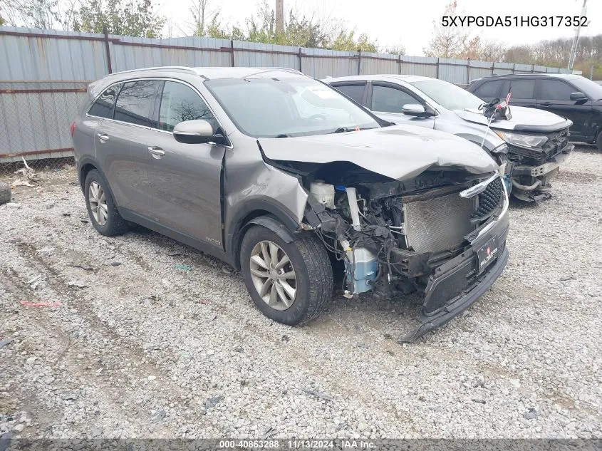 2017 Kia Sorento 3.3L Lx VIN: 5XYPGDA51HG317352 Lot: 40853288