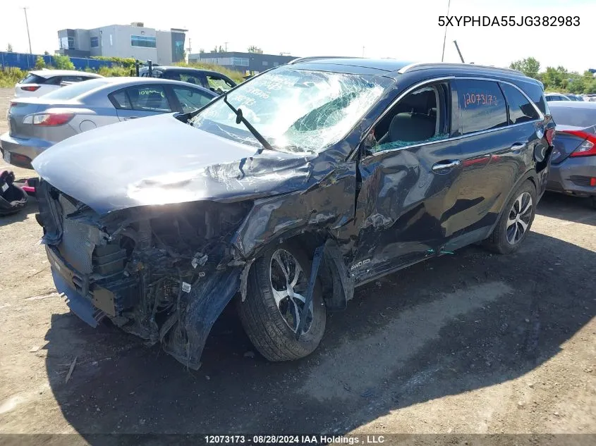 5XYPHDA55JG382983 2018 Kia Sorento