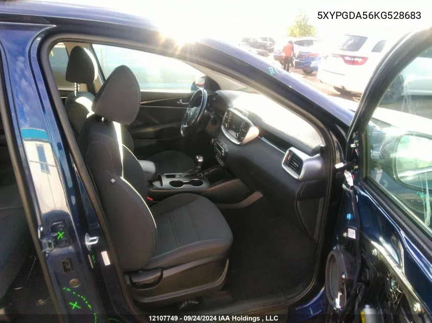 5XYPGDA56KG528683 2019 Kia Sorento