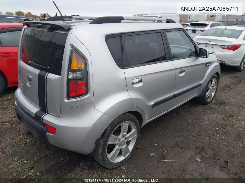 2010 Kia Soul VIN: KNDJT2A25A7085711 Lot: 12124174