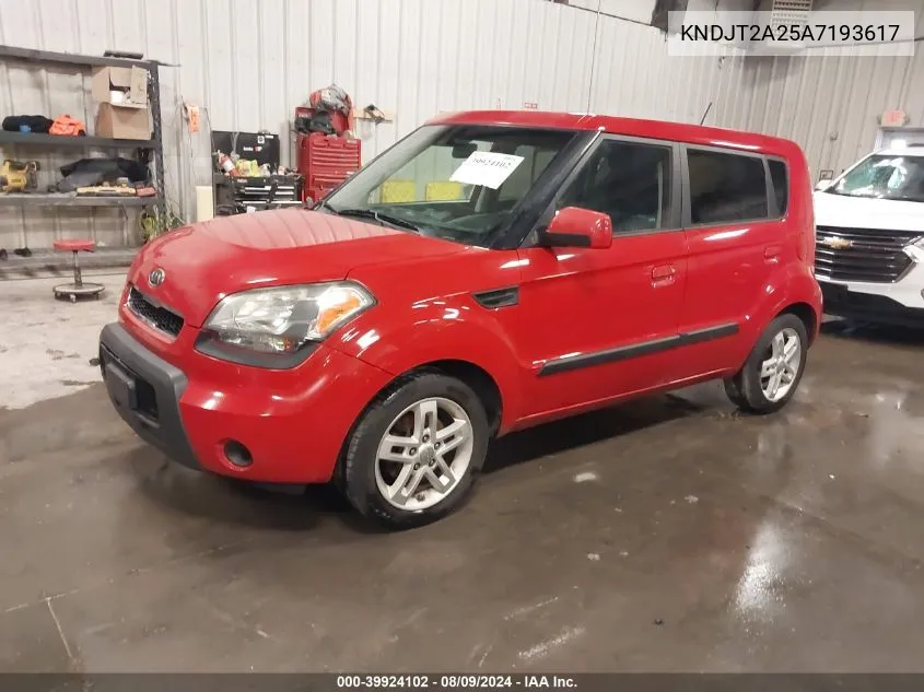 2010 Kia Soul + VIN: KNDJT2A25A7193617 Lot: 39924102